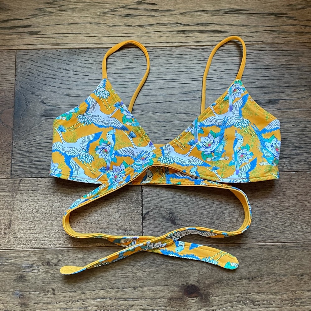 Reversible Bikini - Picture 3 of 11